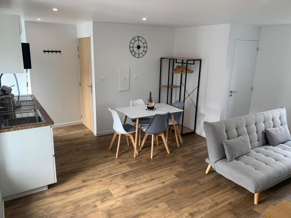 コンカルノーDuplex Calme Et Cosy IIアパートメント エクステリア 写真